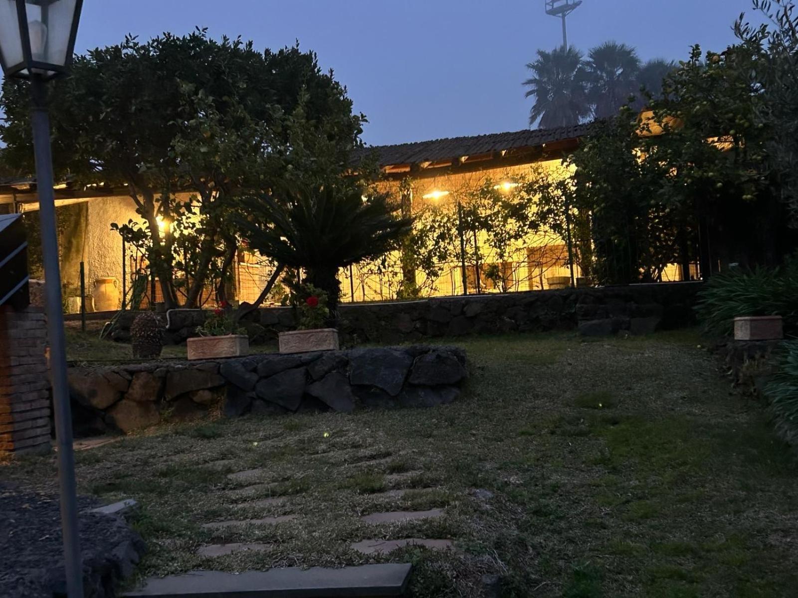 Villa Del Sole Valverde  エクステリア 写真