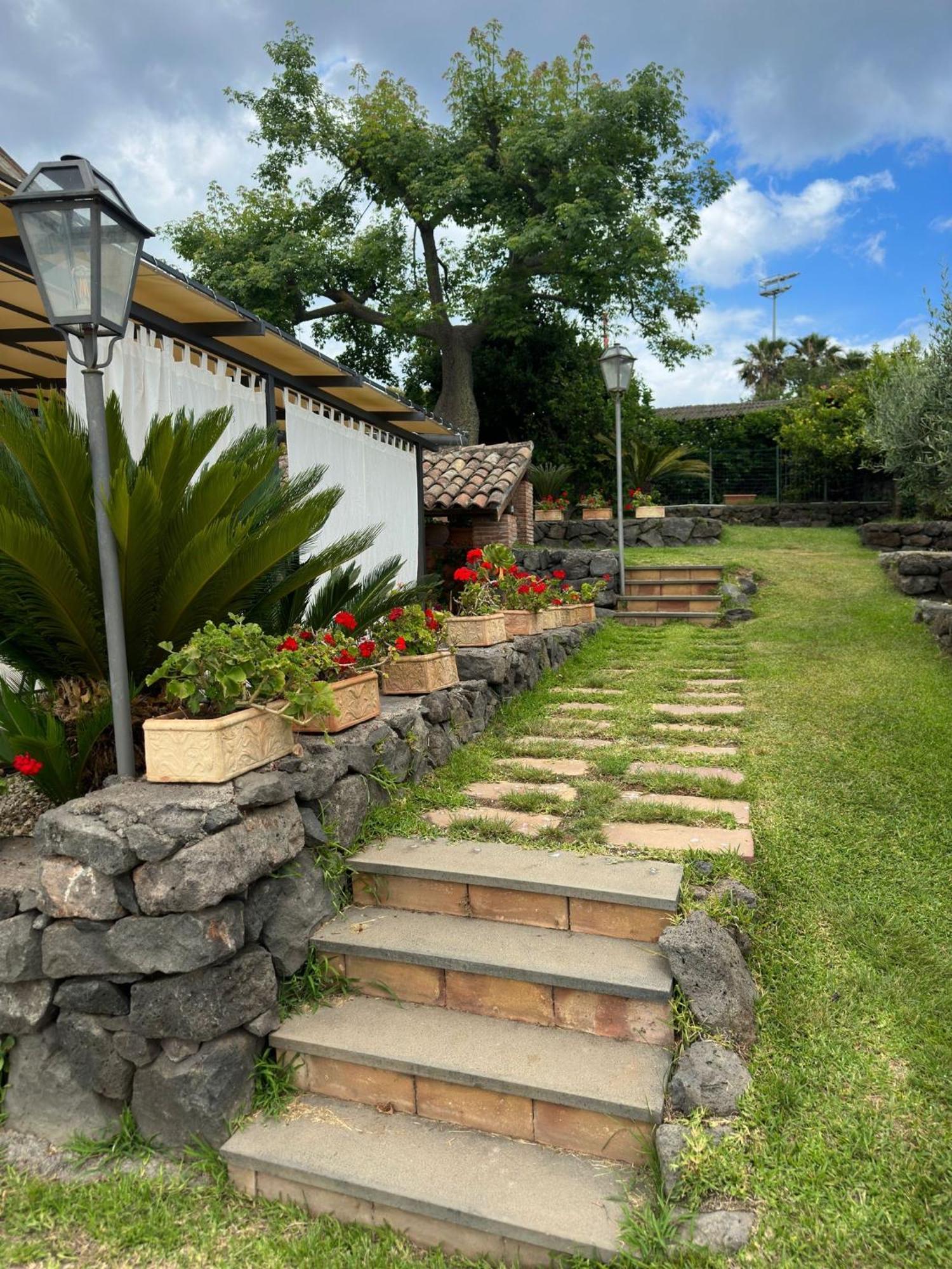 Villa Del Sole Valverde  エクステリア 写真